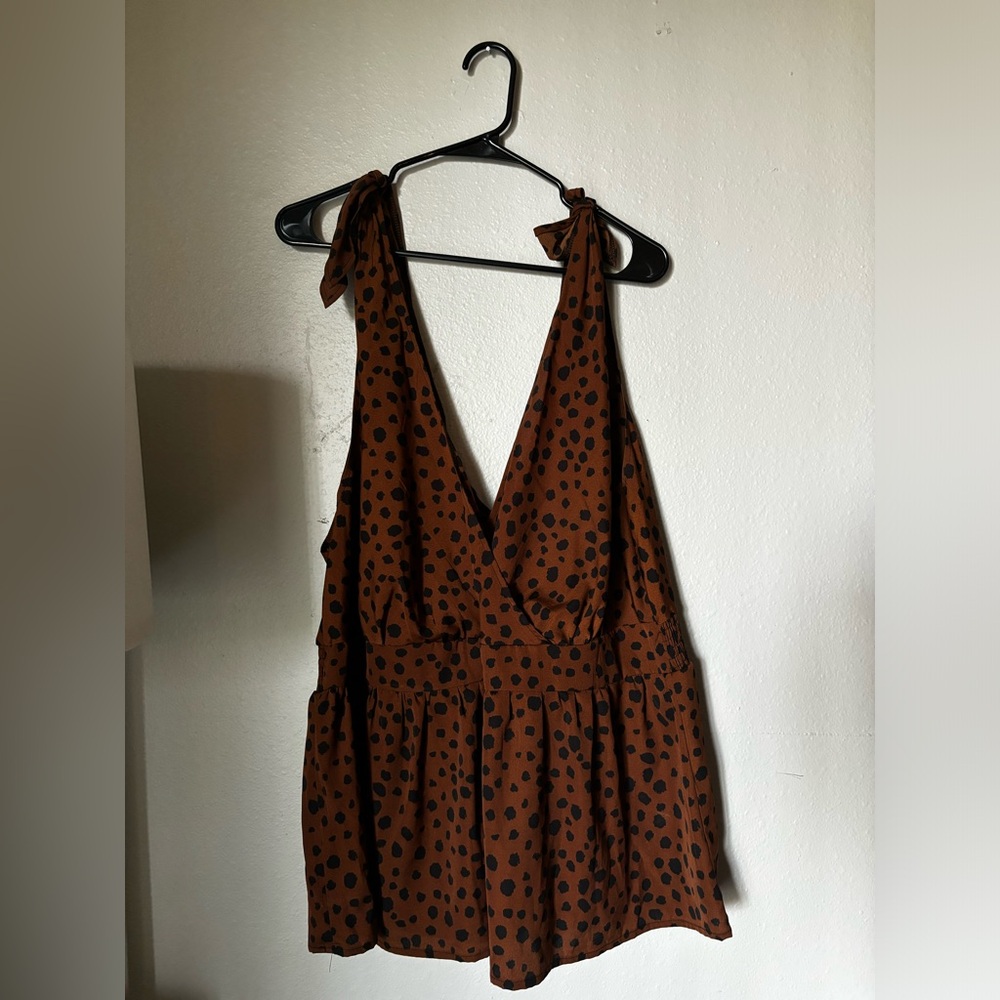 Cheetah Print V-Neck Top